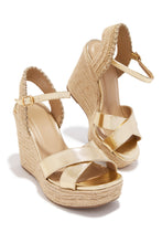 Load image into Gallery viewer, Sol Caliente Espadrille Wedges - Gold

