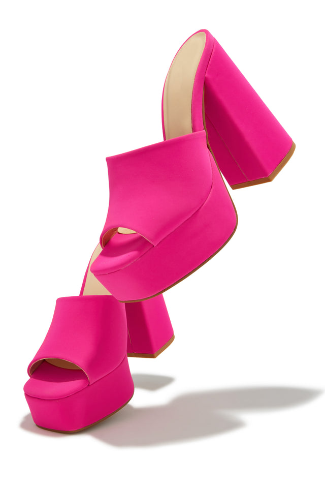Load image into Gallery viewer, Pink Heels
