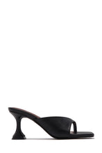 Load image into Gallery viewer, Ary Single Sole Mid Heel Mules - Black
