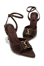 Load image into Gallery viewer, Anahi Single Sole Mid Heels - Brown

