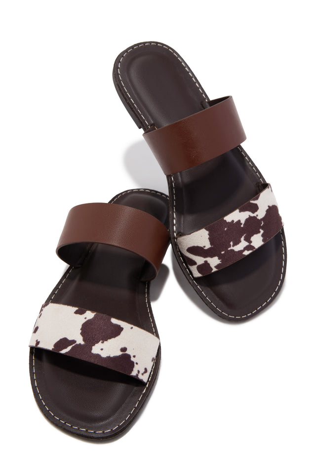 Load image into Gallery viewer, Isabella Slide Sandals - Cow
