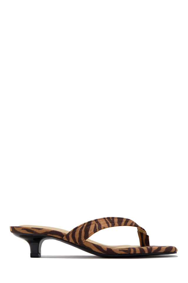 Load image into Gallery viewer, Mely Kitten Heel Thong Sandals - Tiger
