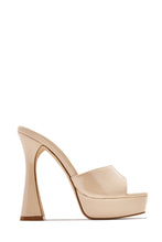 Load image into Gallery viewer, Jianna Platform Heel Mules - Nude
