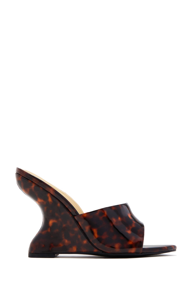 Load image into Gallery viewer, Nyla Wedge Mule Sandals - Tortoise
