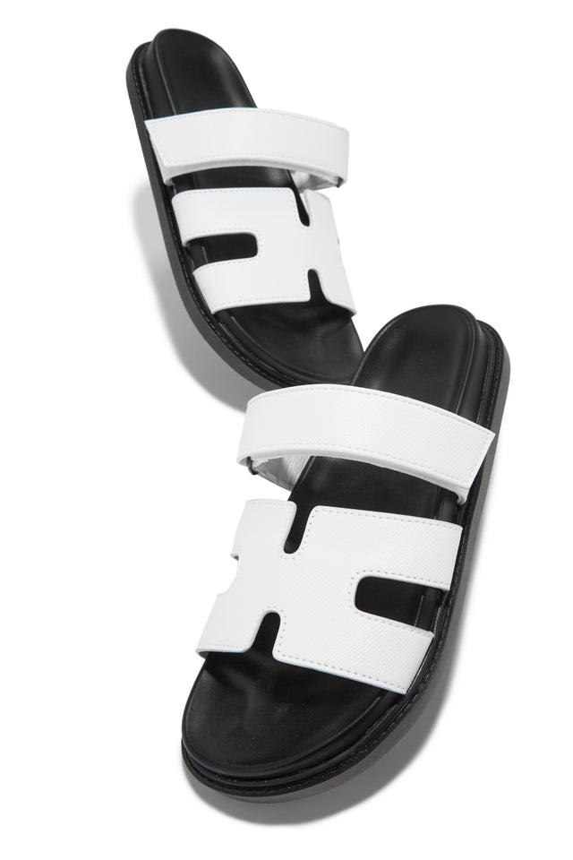 Load image into Gallery viewer, Slip On Sandals
