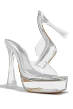 Load image into Gallery viewer, Clear Strap Platforms

