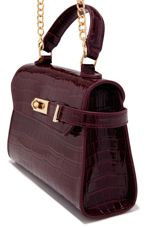 Load image into Gallery viewer, Vivian Croc Embossed Top Handle Crossbody Bag - Wine
