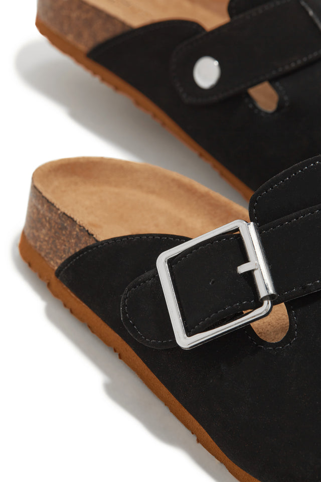Load image into Gallery viewer, Adjustable Buckle Closure
