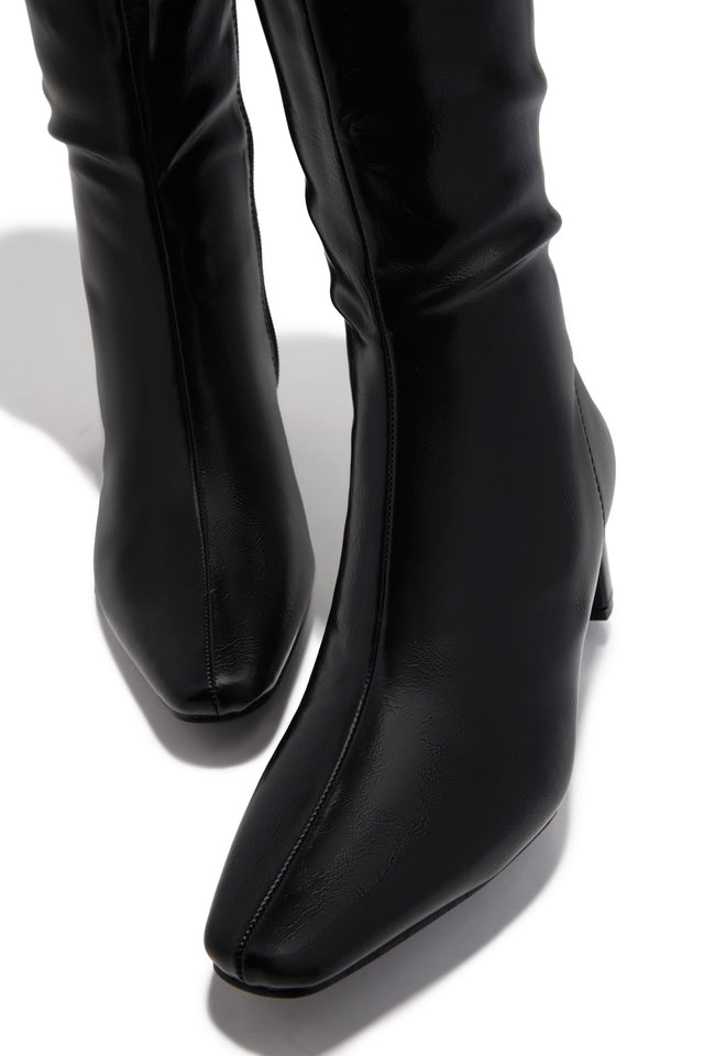 Load image into Gallery viewer, Lisa Knee High Block Heel Boots - Black
