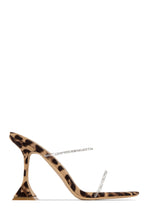 Load image into Gallery viewer, Leopard Print Embellished heel 
