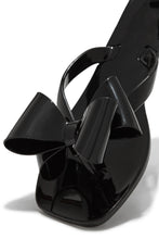 Load image into Gallery viewer, Thong Style Straps
