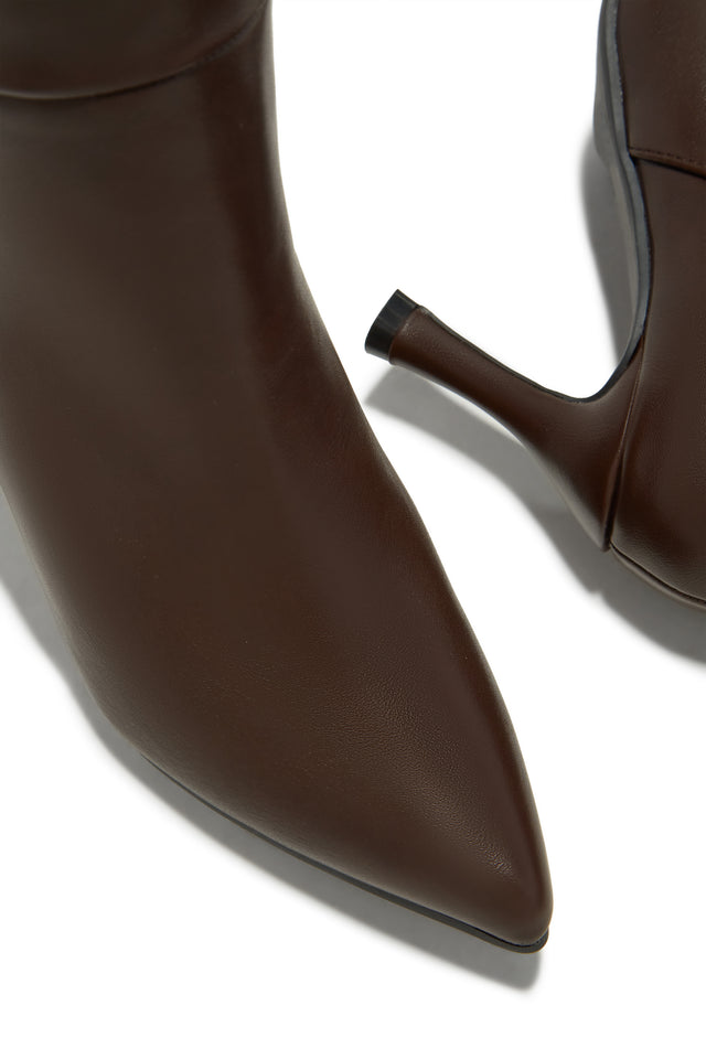Load image into Gallery viewer, Zama Knee High Heel Boots - Brown
