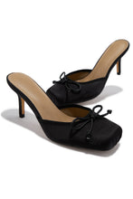 Load image into Gallery viewer, Tessa Ballet Mid Heel Mules - Black
