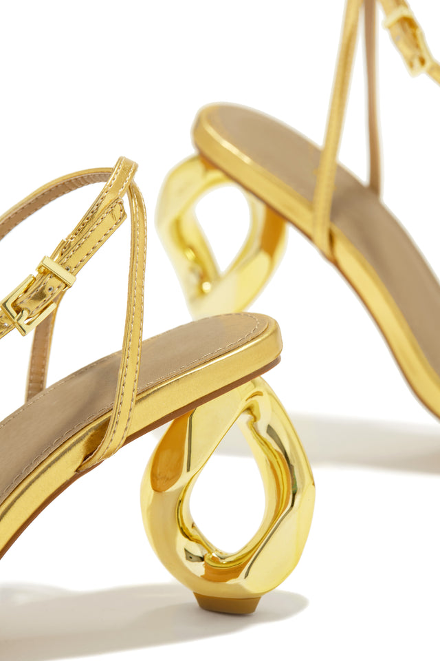Load image into Gallery viewer, Gold-Tone Single Sole Heels
