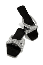 Load image into Gallery viewer, Embellished Black Sandals
