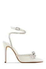 Load image into Gallery viewer, Ivory Pointed Toe High Heels 
