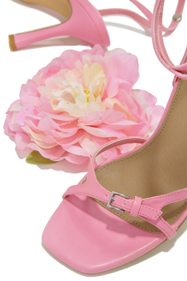 Load image into Gallery viewer, Adjustable Buckle Straps
