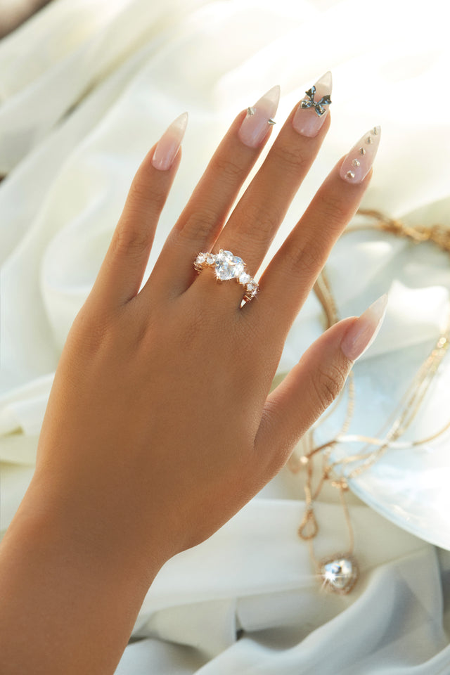 Load image into Gallery viewer, Heart Embellished Ring
