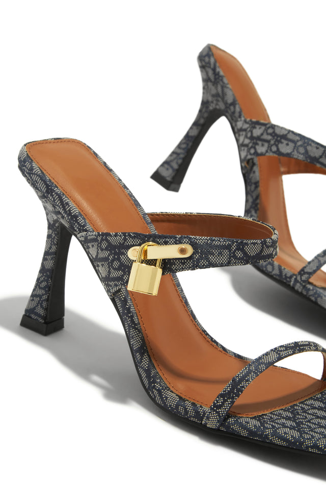 Load image into Gallery viewer, Danya Single Sole Mule Heels - Navy
