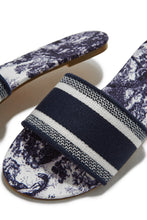 Load image into Gallery viewer, Woven Summer Navy Sandal
