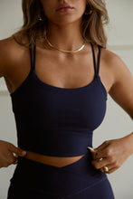Load image into Gallery viewer, Weekend Moves Sports Bra - Black
