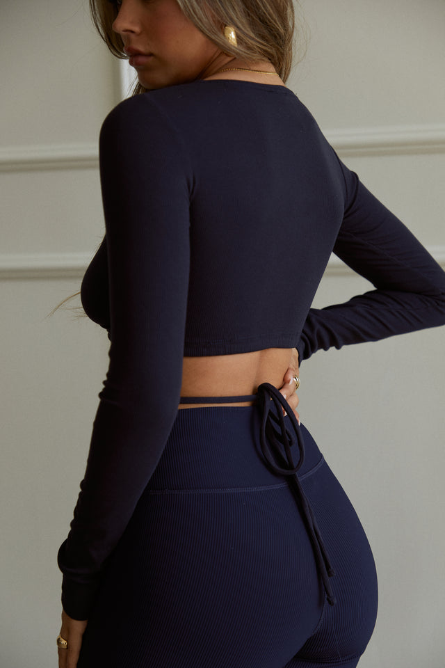 Load image into Gallery viewer, Navy Active Top
