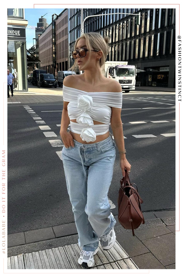 Load image into Gallery viewer, White Rosette Off The Shoulder Top

