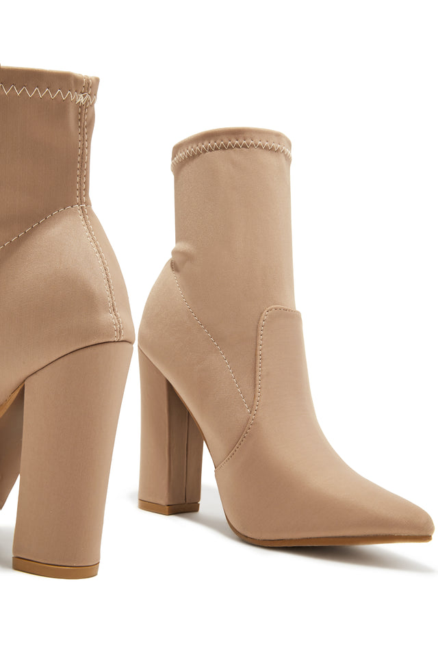 Load image into Gallery viewer, Nude Booties

