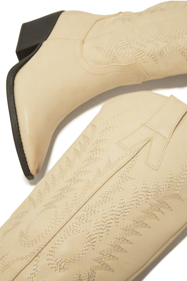 Load image into Gallery viewer, Pointed Toe Ivory Boot
