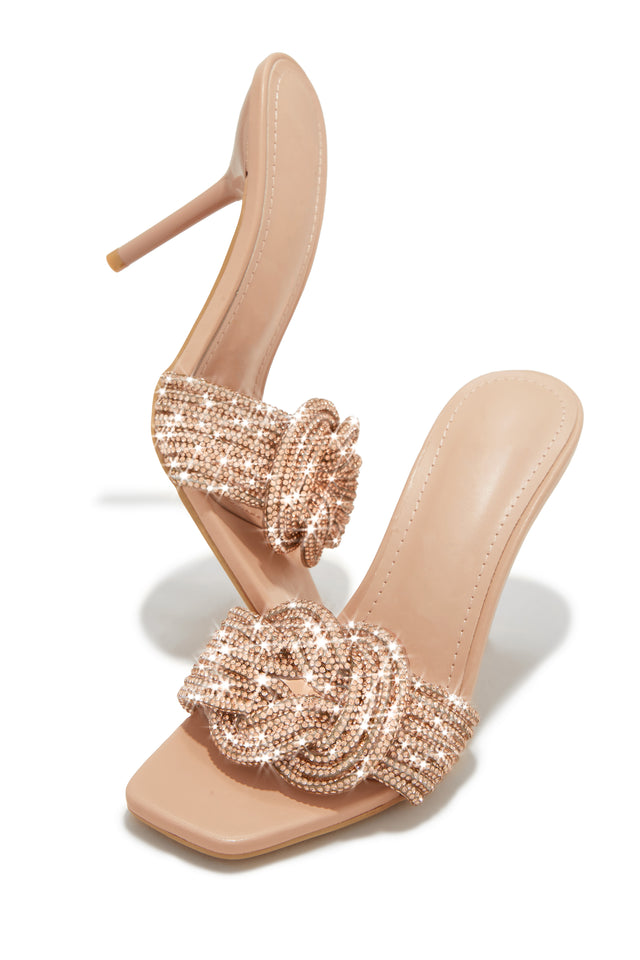 Load image into Gallery viewer, Knit Detail Mule Heels
