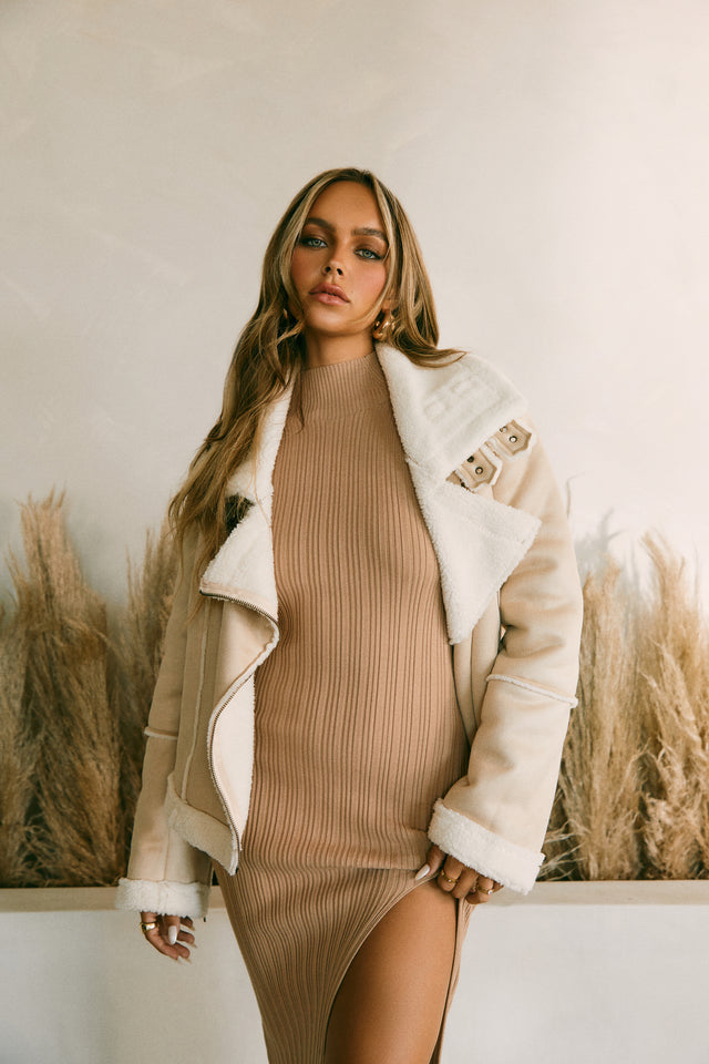 Load image into Gallery viewer, Nude Jacket
