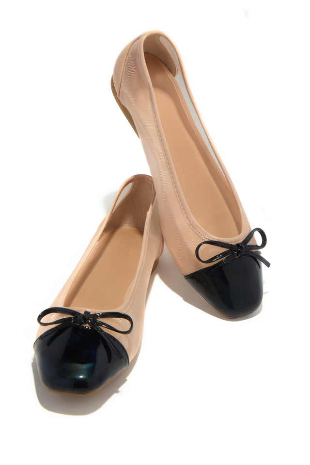 Office Boss Flats - Nude