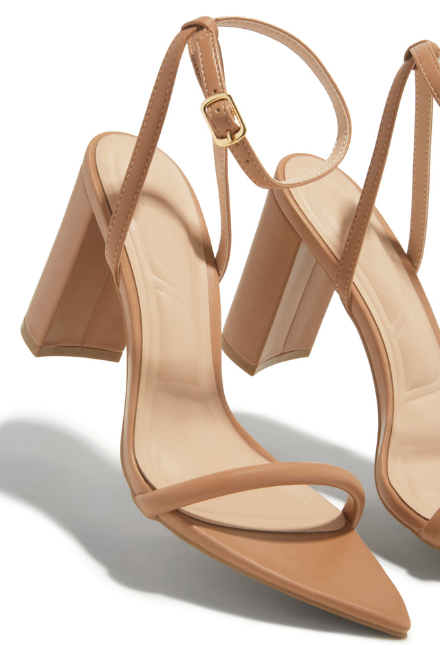 Load image into Gallery viewer, Reyna Single Sole Block Heels - Nude
