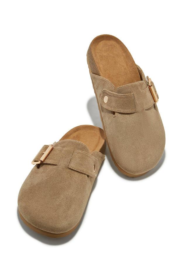 Load image into Gallery viewer, Slip Into Cozy Slip On Flats - Oatmeal
