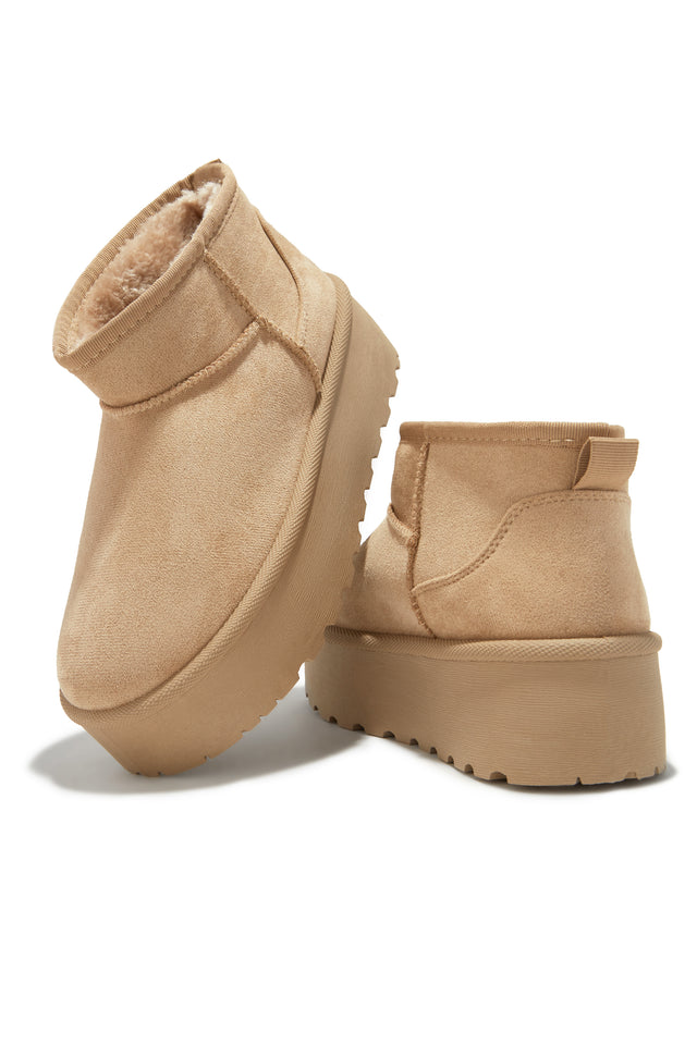 Load image into Gallery viewer, Willow Platform Ankle Boots - Nude
