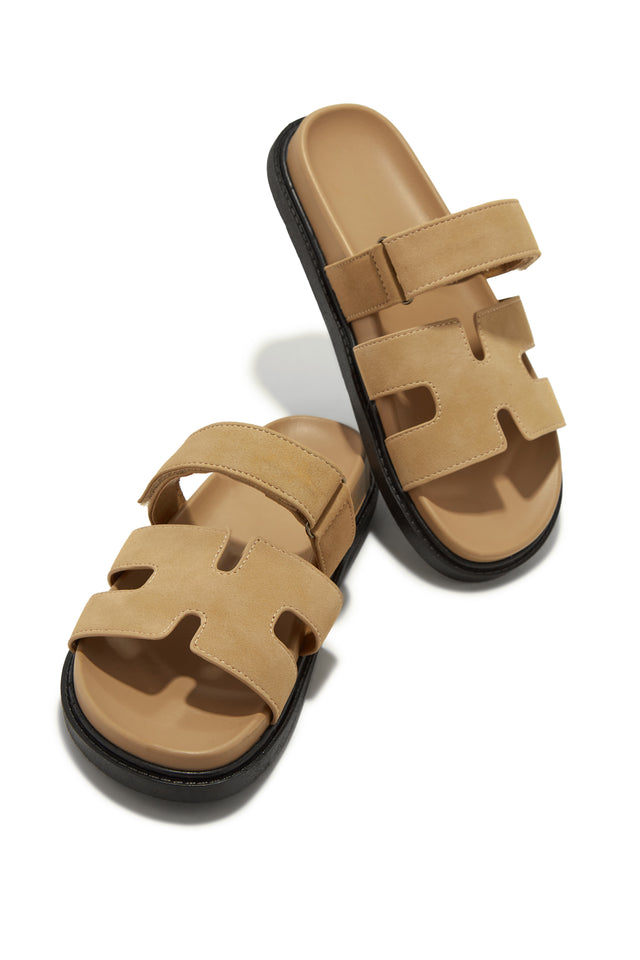 Load image into Gallery viewer, Nude Slip On Sandals
