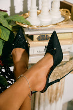 Load image into Gallery viewer, Nyla - Black Denim
