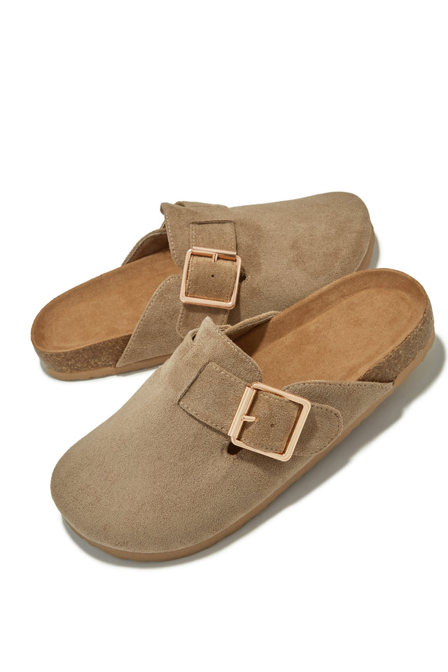 Load image into Gallery viewer, Slip Into Cozy Slip On Flats - Oatmeal
