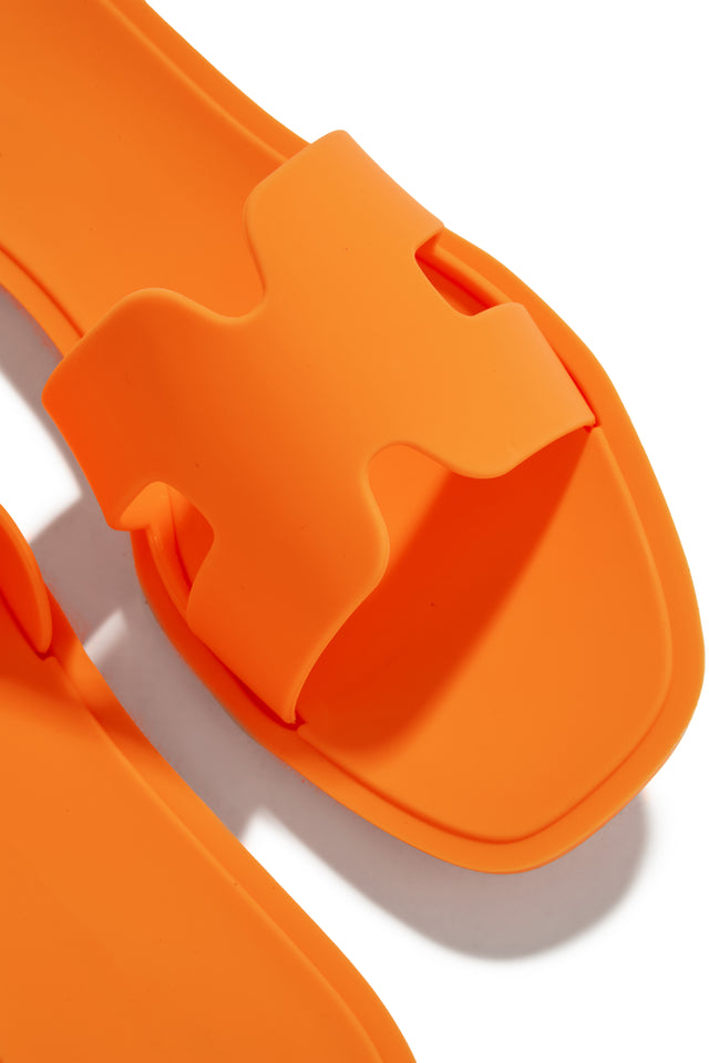 Load image into Gallery viewer, Kaylee Jelly Slip On Sandals - Orange
