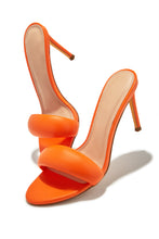 Load image into Gallery viewer, Alisha Mid Heel Mules - Orange
