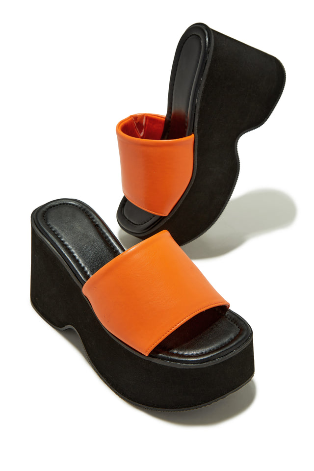 Load image into Gallery viewer, Francia Platform Slip On Sandals - Orange
