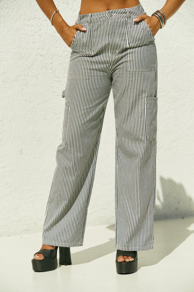 Load image into Gallery viewer, Cargo Striped Pant
