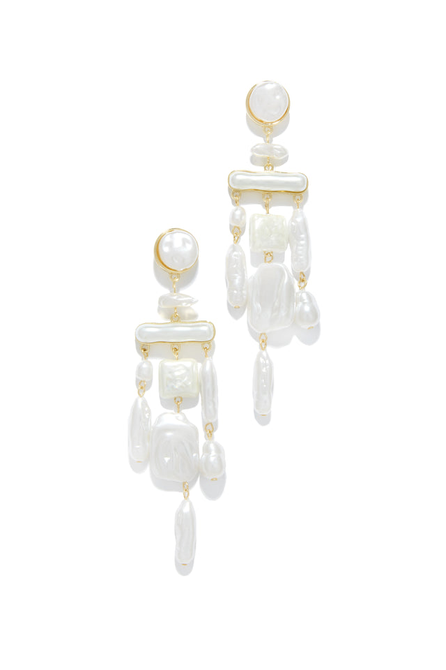 Load image into Gallery viewer, Ivory and Gold Earring 
