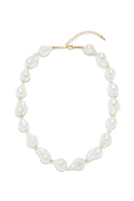 Load image into Gallery viewer, White and Gold Beaded Necklace
