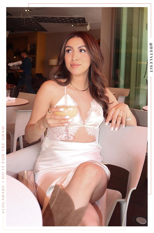 Load image into Gallery viewer, Perfect Love - Cream

