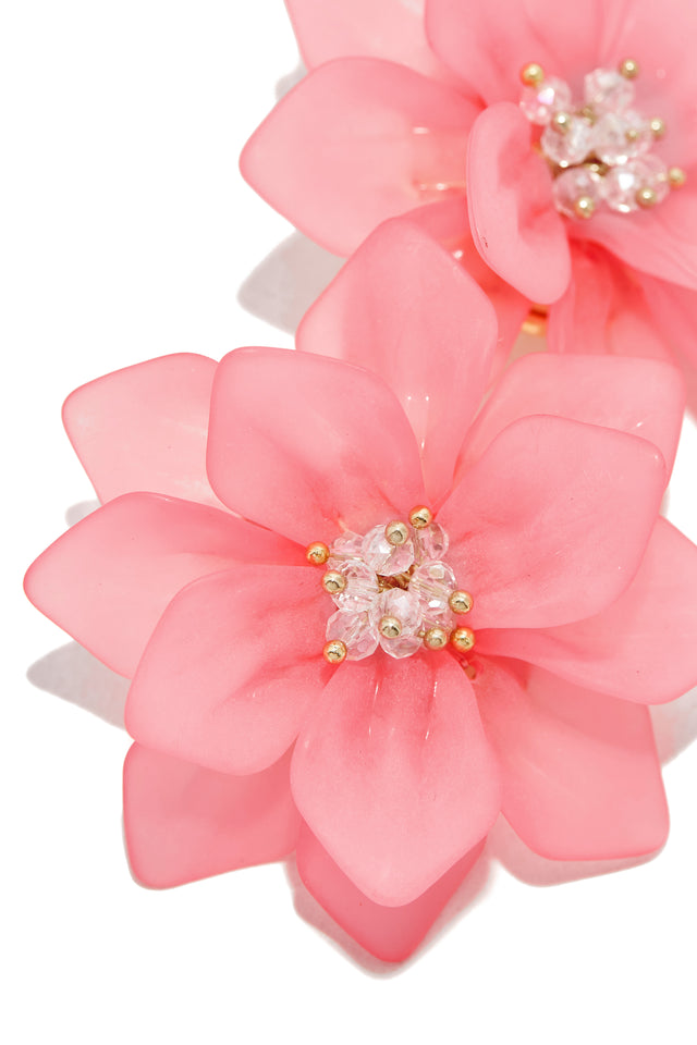 Load image into Gallery viewer, Perfect Oasis Flower Statement Earring - Pink
