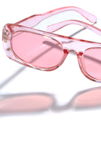 Load image into Gallery viewer, Jayden Sunglasses - Pink
