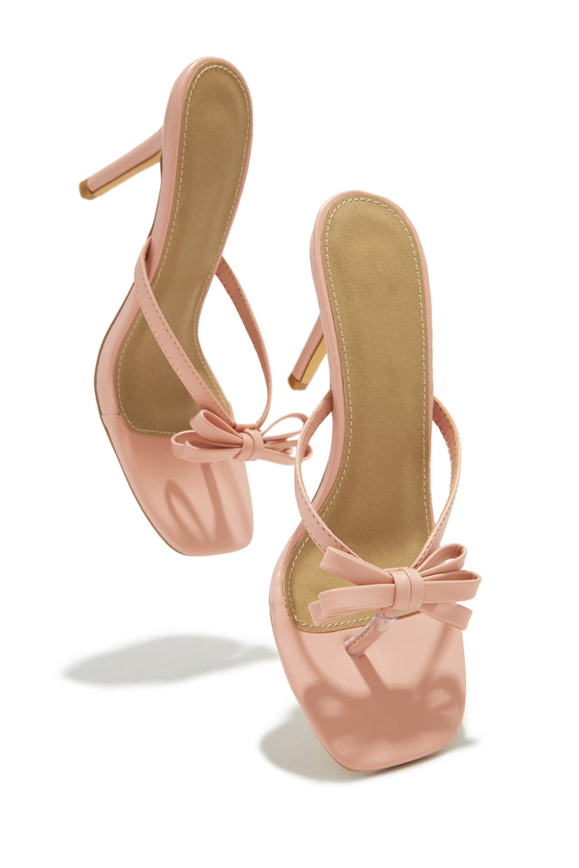 Load image into Gallery viewer, Pink Slip On Thong Strap Mule Heels

