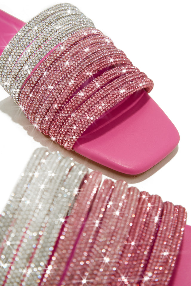 Load image into Gallery viewer, Pretty Pink Vacation Sandals
