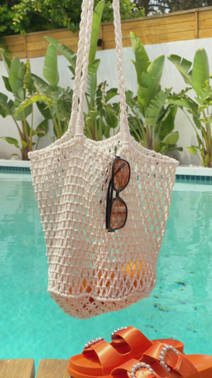 white crochet bag video